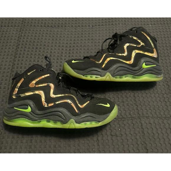 black and green pippens